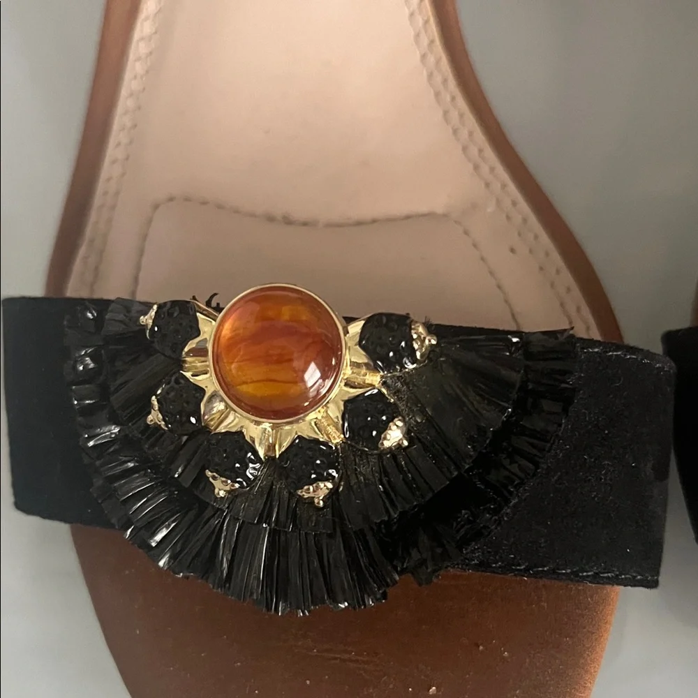 Kelly & Katie Black and Tan Heels with Embellishments - Picture 3 of 4